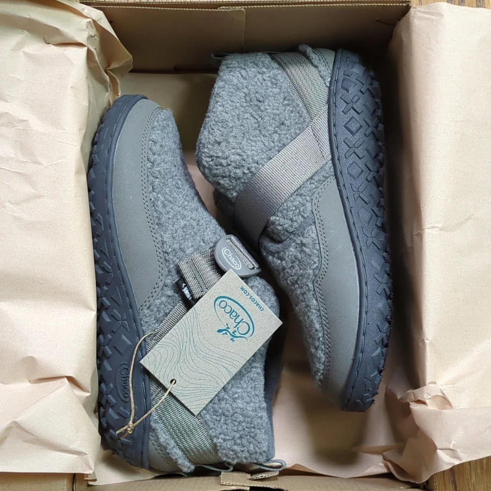 NIB Chaco Ramble Fluff Bootie Light Grey Color Kids Size 5